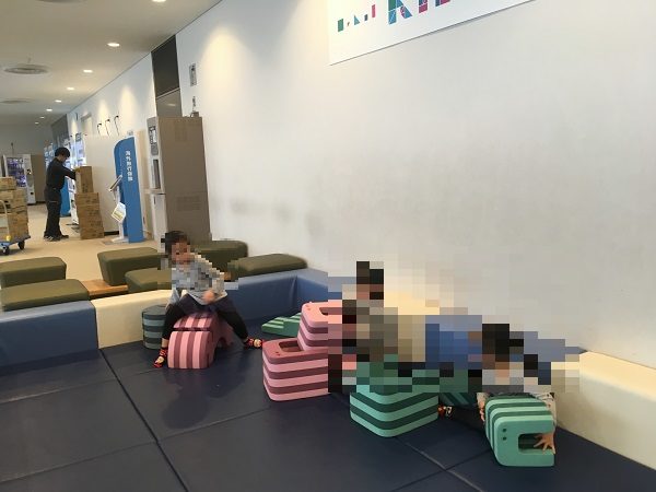 成田空港第3ターミナル国際線キッズルームもちゃ
