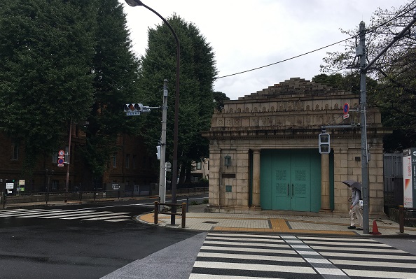 国際子ども図書館行き方・カフェ旧博物館動物園駅