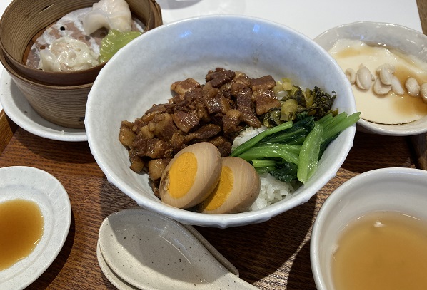 上野駅騒豆花・ランチセット